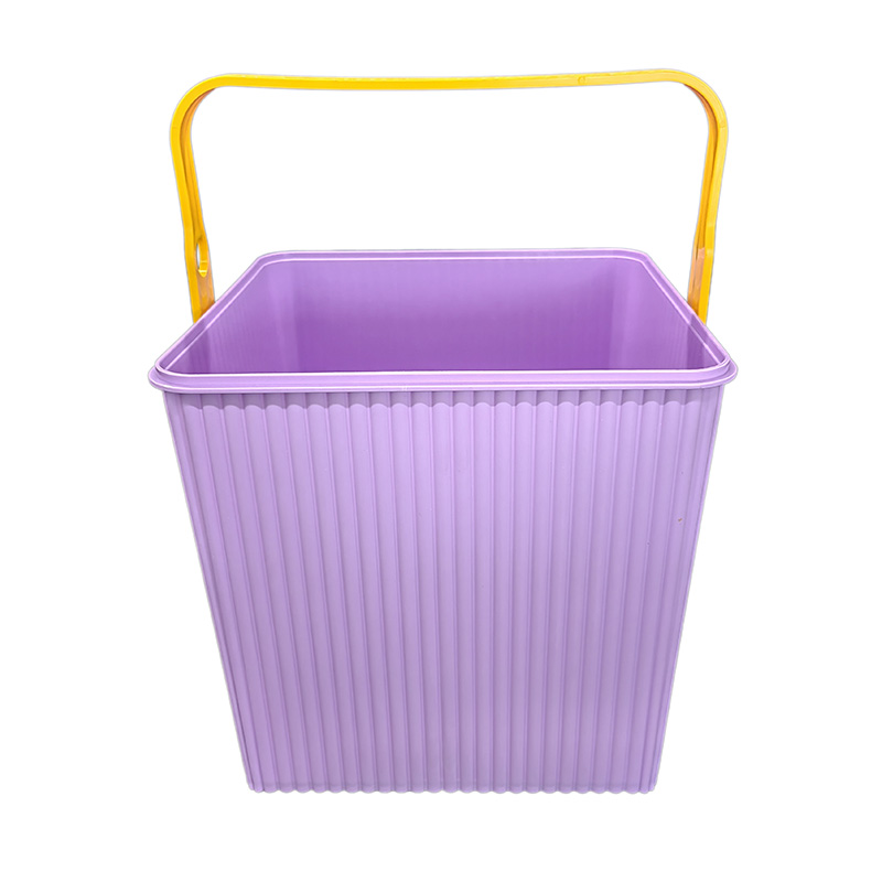 How Does In Mold Labeling Enhance the Branding Potential of PP Plastic Square Buckets