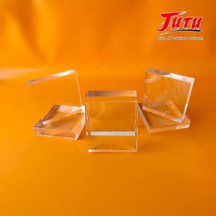 Commonly Used PMMA Sheet Acrylic Board Acrylic Sheet of High Quality with Brilliant Colours
