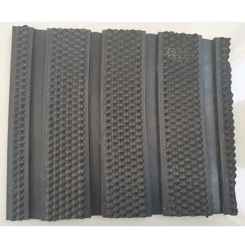 Corrosion-Resistant Foam Livestock Mat Stripe Antiskid Rubber Sheet Cow Mat Best National Rubber