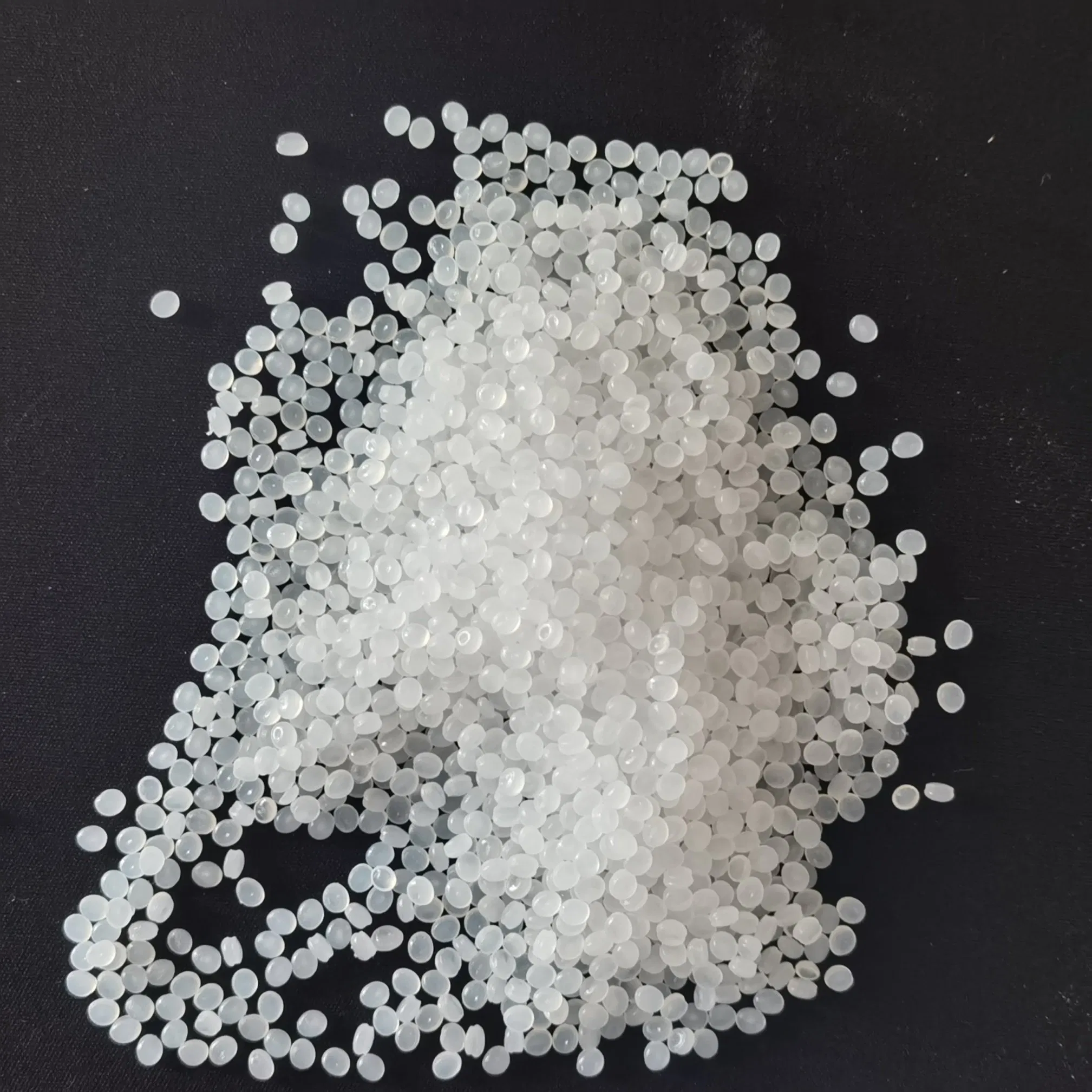Free Sample 100% Virgin HDPE Tr144/HDPE 5502/HDPE 6888 /HDPE 7000f Bin Bags Film Bags High-Desity-Polyethylene