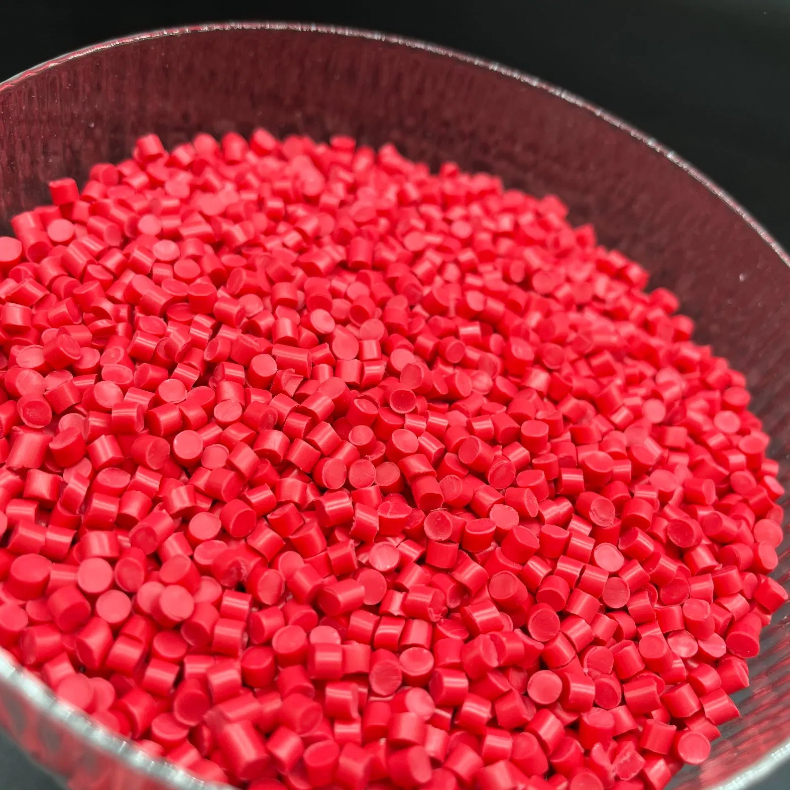 PC and ABS Blends for Optimum Surfaces