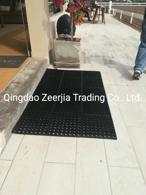 Red Inter-Lockable Bevelled Rubber Honeycomb Floor Mats with Top Deck Mats 3X5FT