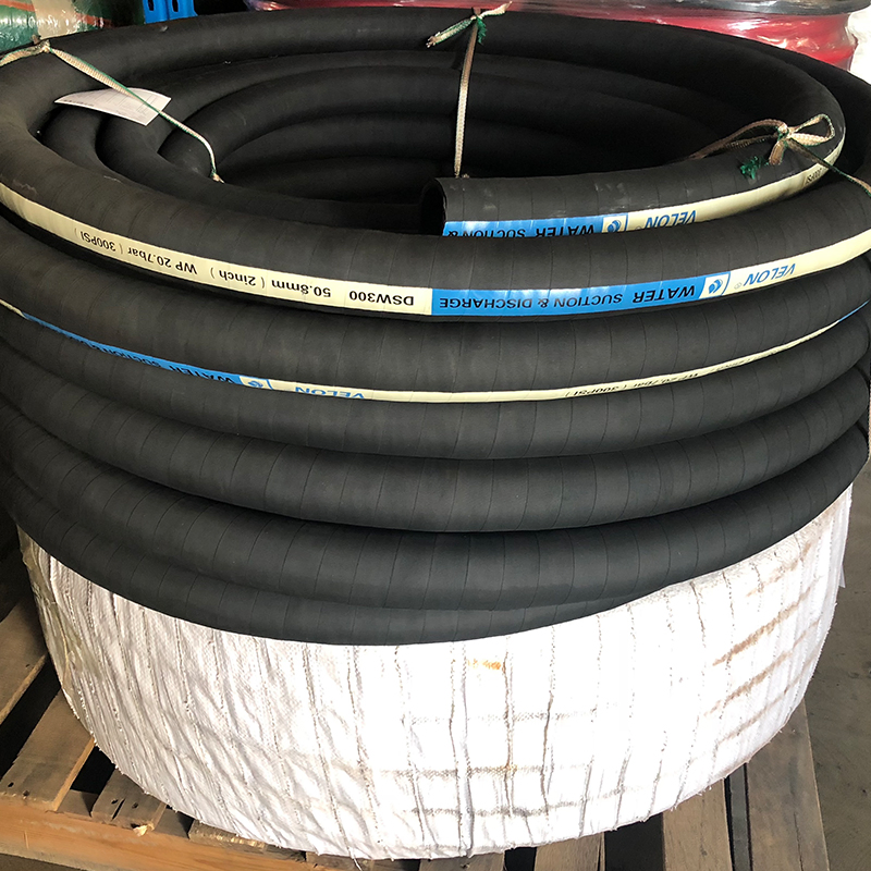 Suction and Discharge Rubber Hose Industrial Water Transfer Hose High Pressure 300 Psi